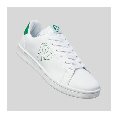 NEEDHAM - Chaussure de sport de style classique